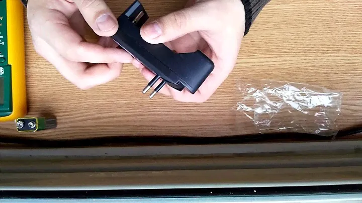 Крона 9V 600ma + зарядное устройство для нее а также АА и ААА из Китая